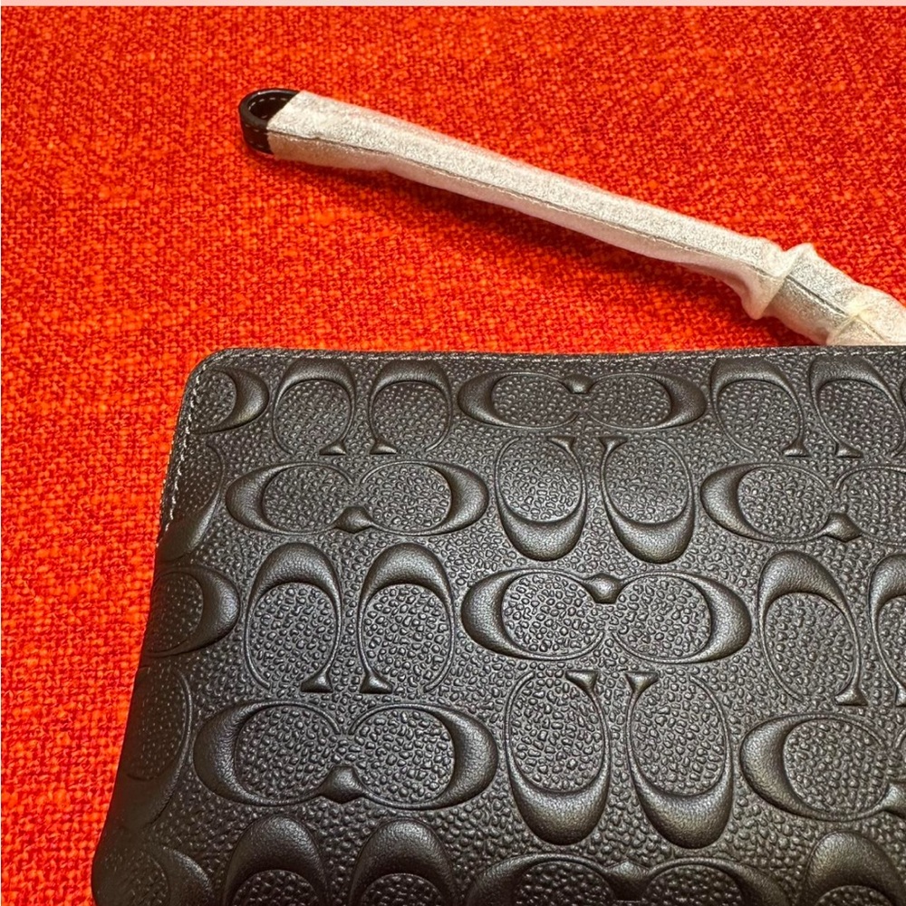 ❤️❤️❤️Authentic Coach wallet/wristlet ❤️❤️❤️ - Picture 6 of 9